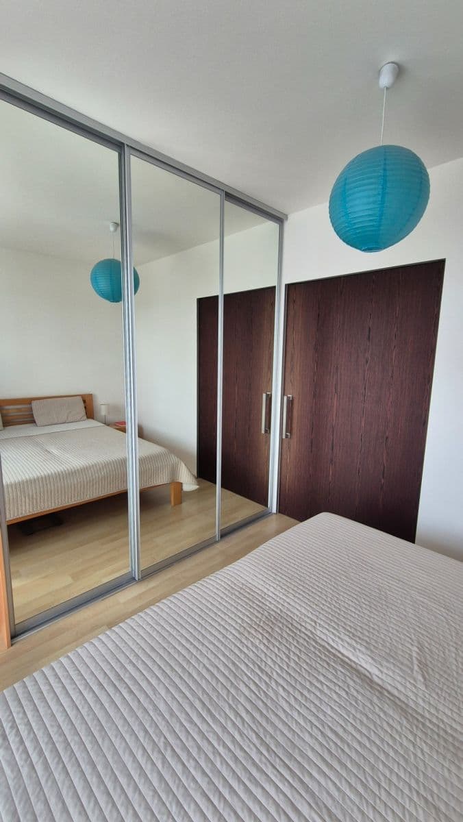 Prenájom bytu 3-izbový 60 m², Pavla Beneše, Praha, Praha Prenájom bytu 3-izbový 60 m², Pavla Beneše, Praha, Praha