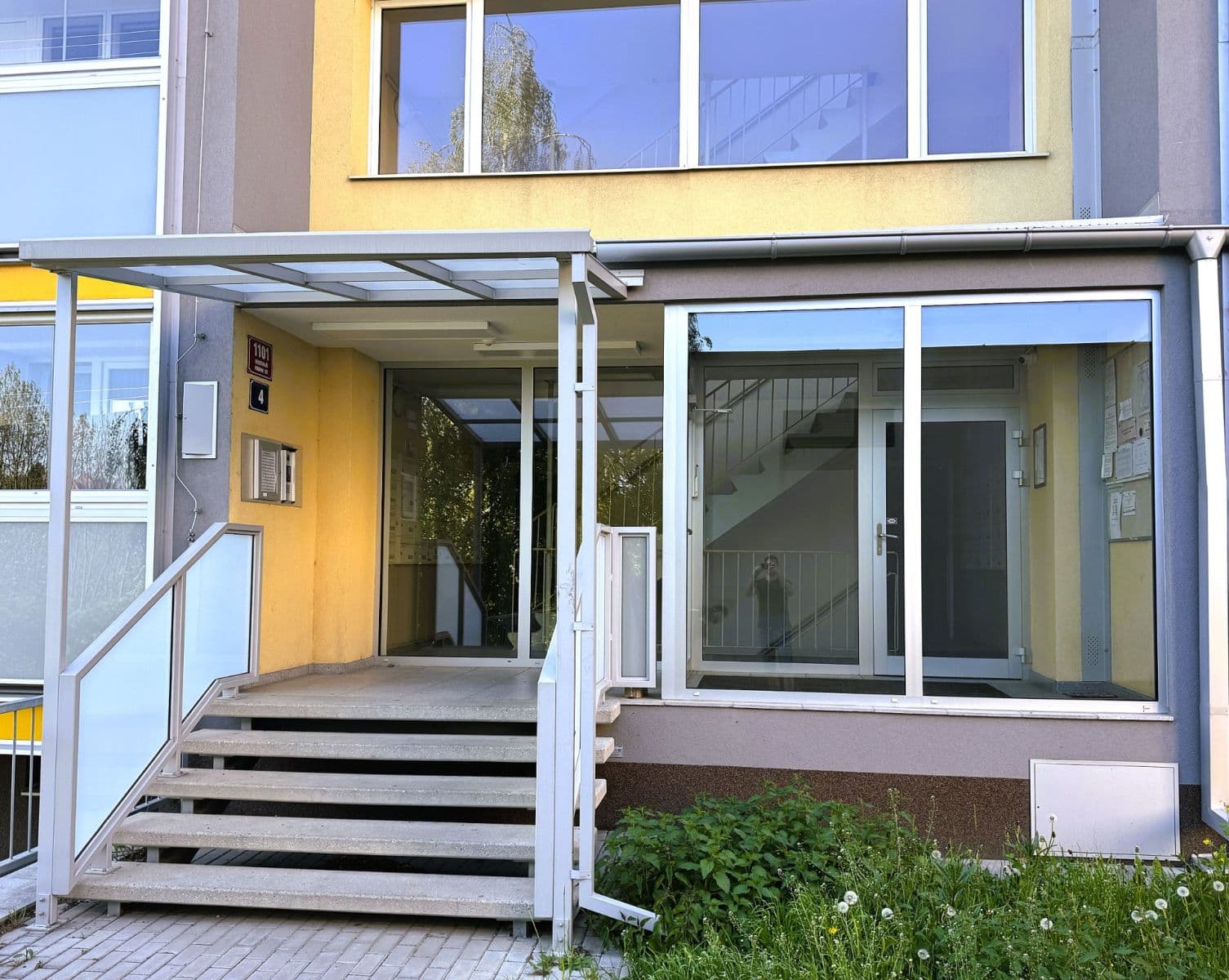 Predaj bytu 2-izbový 47 m², Kozmíkova, Praha, Praha Predaj bytu 2-izbový 47 m², Kozmíkova, Praha, Praha