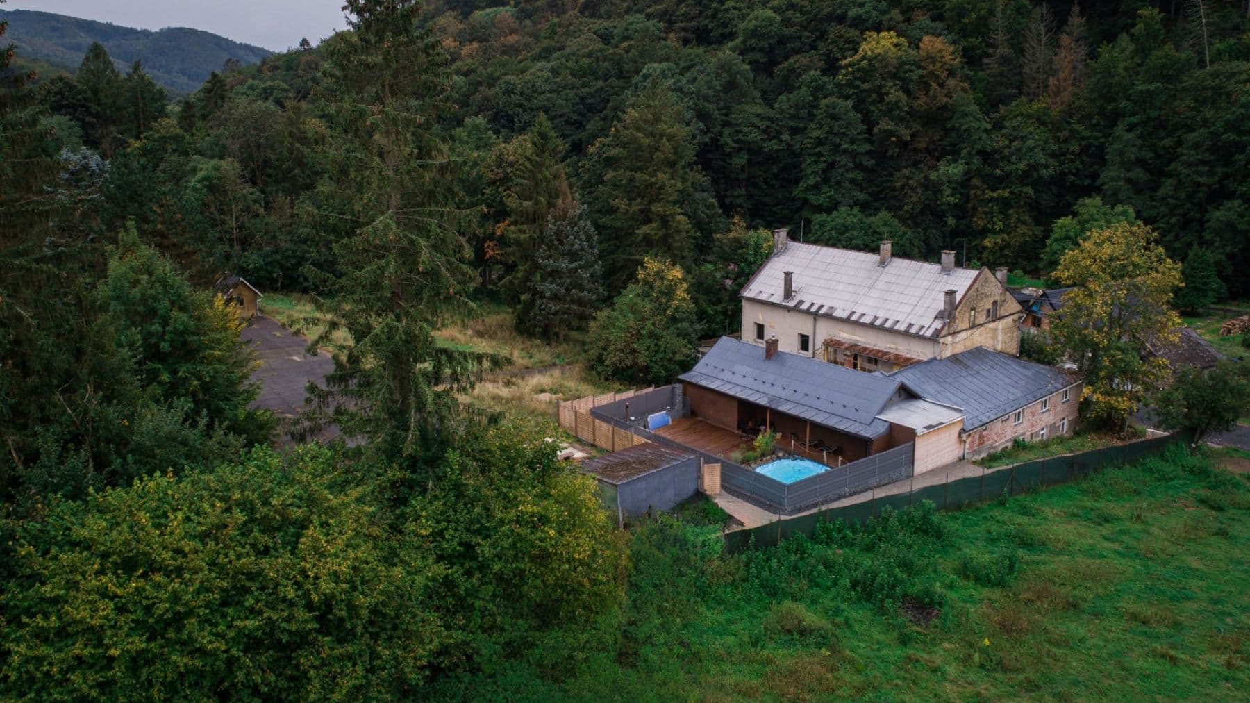 Predaj nebytového priestoru 11.580 m², Šternberk, Olomoucký kraj Predaj nebytového priestoru 11.580 m², Šternberk, Olomoucký kraj