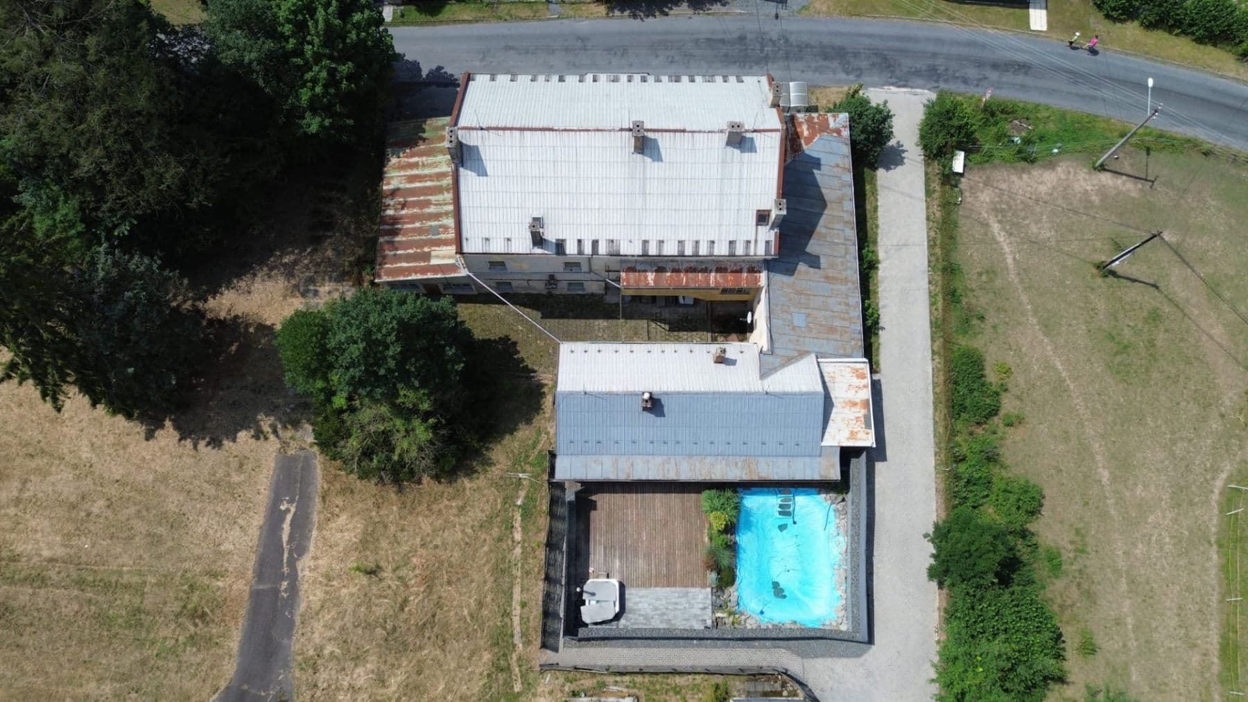 Predaj nebytového priestoru 11.580 m², Šternberk, Olomoucký kraj Predaj nebytového priestoru 11.580 m², Šternberk, Olomoucký kraj