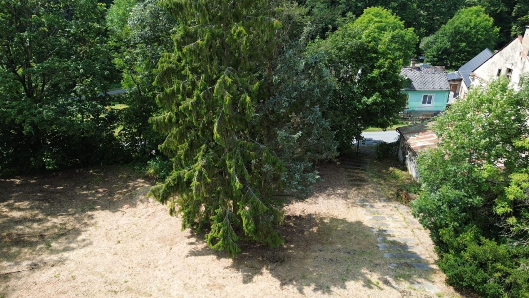 Predaj nebytového priestoru 11.580 m², Šternberk, Olomoucký kraj Predaj nebytového priestoru 11.580 m², Šternberk, Olomoucký kraj