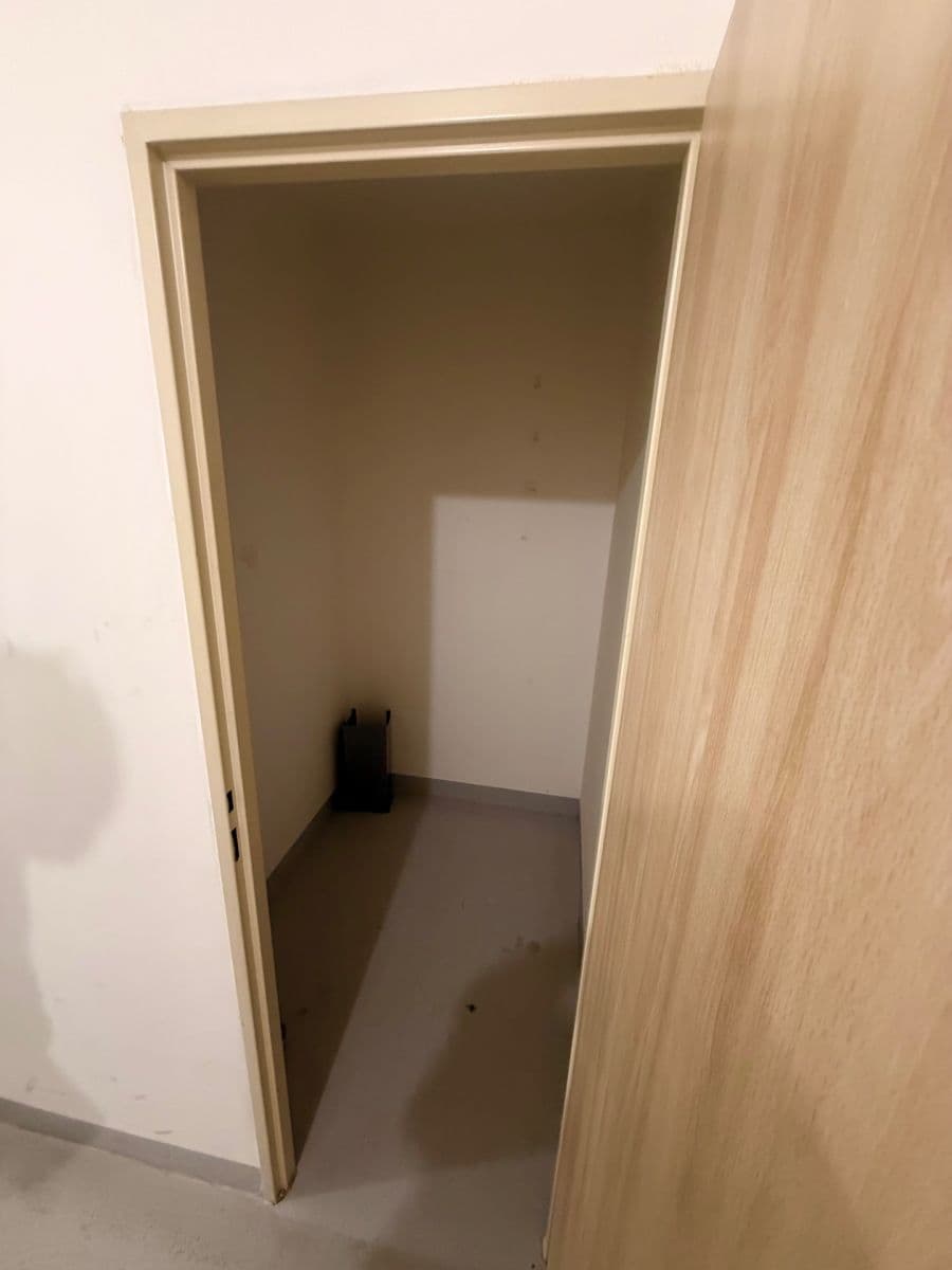 Prenájom bytu 2-izbový 52 m², Jaroslava Holečka, Kladno, Středočeský kraj Prenájom bytu 2-izbový 52 m², Jaroslava Holečka, Kladno, Středočeský kraj