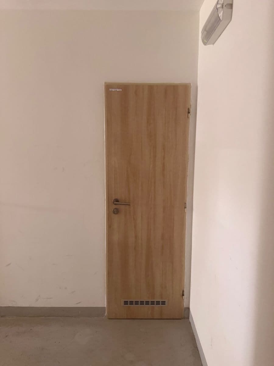 Prenájom bytu 2-izbový 52 m², Jaroslava Holečka, Kladno, Středočeský kraj Prenájom bytu 2-izbový 52 m², Jaroslava Holečka, Kladno, Středočeský kraj