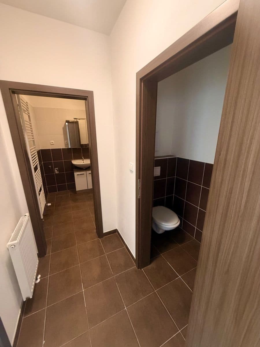 Prenájom bytu 2-izbový 52 m², Jaroslava Holečka, Kladno, Středočeský kraj Prenájom bytu 2-izbový 52 m², Jaroslava Holečka, Kladno, Středočeský kraj