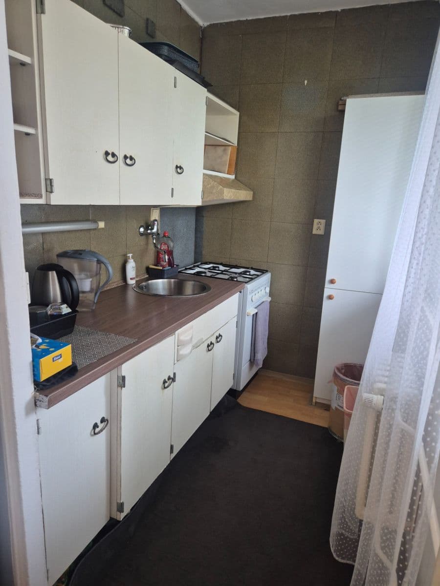 Prenájom bytu 1-izbový 26 m², Všehlušická, Slaný, Středočeský kraj Prenájom bytu 1-izbový 26 m², Všehlušická, Slaný, Středočeský kraj