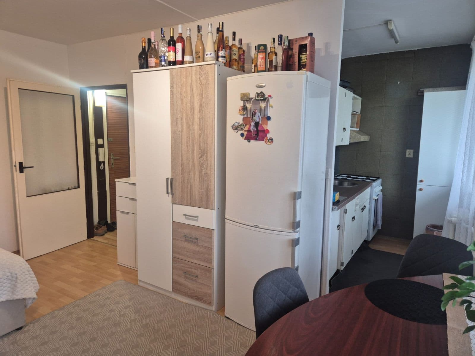 Prenájom bytu 1-izbový 26 m², Všehlušická, Slaný, Středočeský kraj Prenájom bytu 1-izbový 26 m², Všehlušická, Slaný, Středočeský kraj