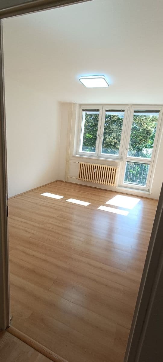 Prenájom bytu 2-izbový 60 m², Letovická, Brno, Jihomoravský kraj Prenájom bytu 2-izbový 60 m², Letovická, Brno, Jihomoravský kraj