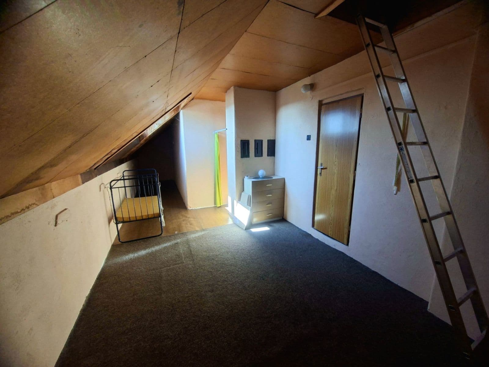 Predaj domu 171 m², pozemok 605 m², Fügnerova, Jindřichův Hradec, Jihočeský kraj Predaj domu 171 m², pozemok 605 m², Fügnerova, Jindřichův Hradec, Jihočeský kraj