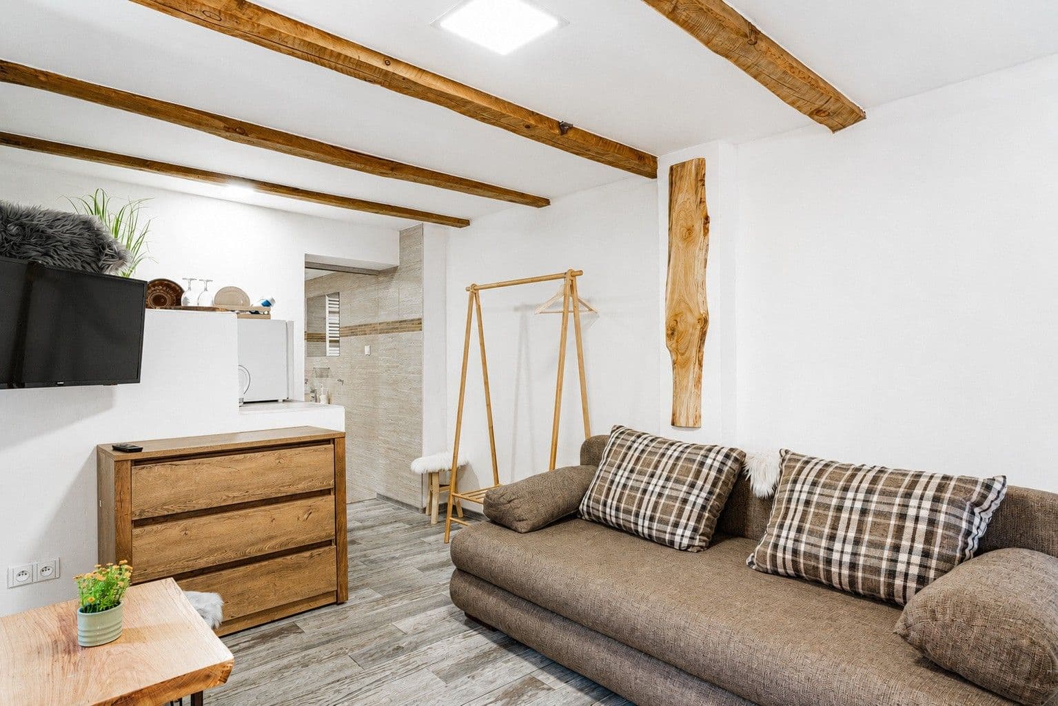 Predaj domu 149 m², pozemok 285 m², Hlavní, Hlohovec, Jihomoravský kraj Predaj domu 149 m², pozemok 285 m², Hlavní, Hlohovec, Jihomoravský kraj