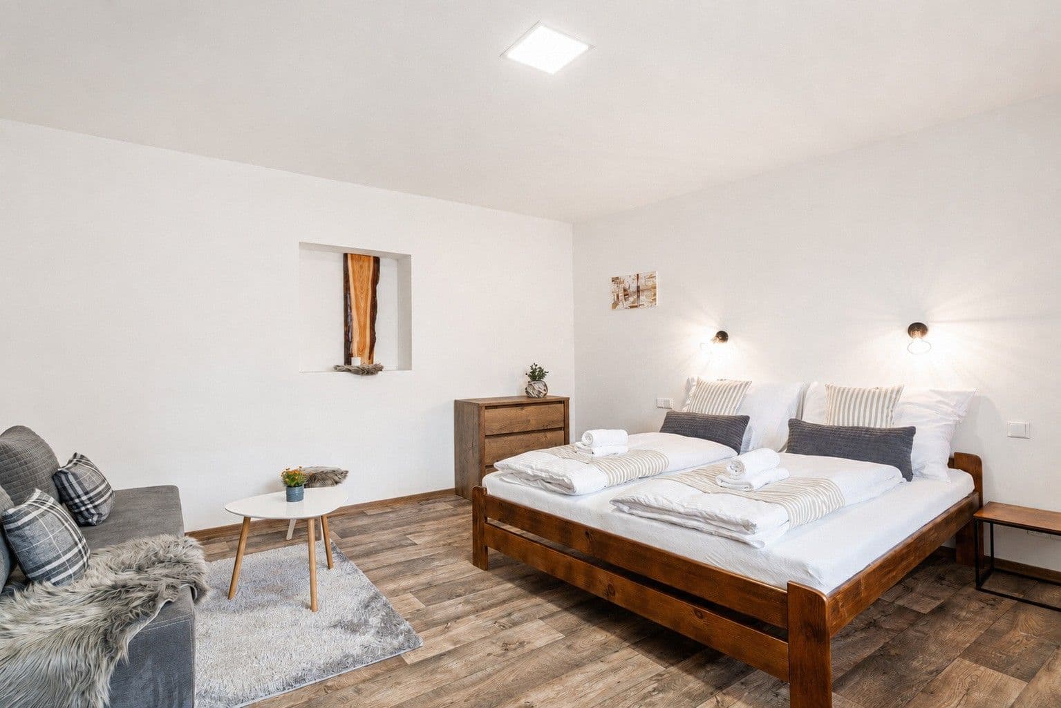 Predaj domu 149 m², pozemok 285 m², Hlavní, Hlohovec, Jihomoravský kraj Predaj domu 149 m², pozemok 285 m², Hlavní, Hlohovec, Jihomoravský kraj