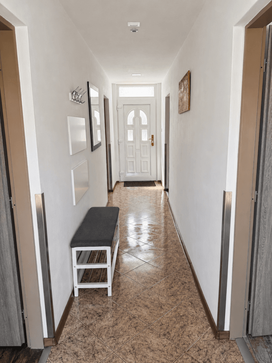 Predaj domu 149 m², pozemok 285 m², Hlavní, Hlohovec, Jihomoravský kraj Predaj domu 149 m², pozemok 285 m², Hlavní, Hlohovec, Jihomoravský kraj