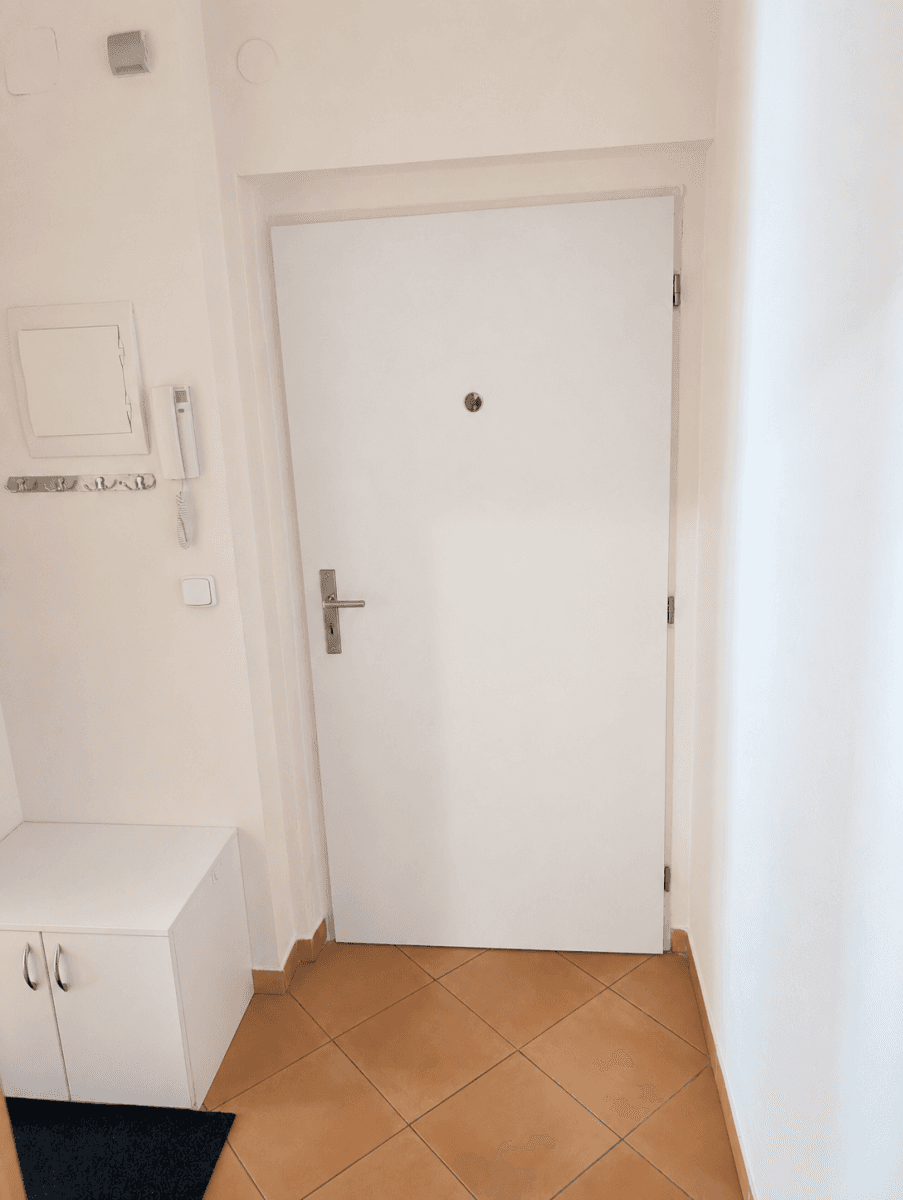 Prenájom bytu 2-izbový 52 m², Názovská, Praha, Praha Prenájom bytu 2-izbový 52 m², Názovská, Praha, Praha