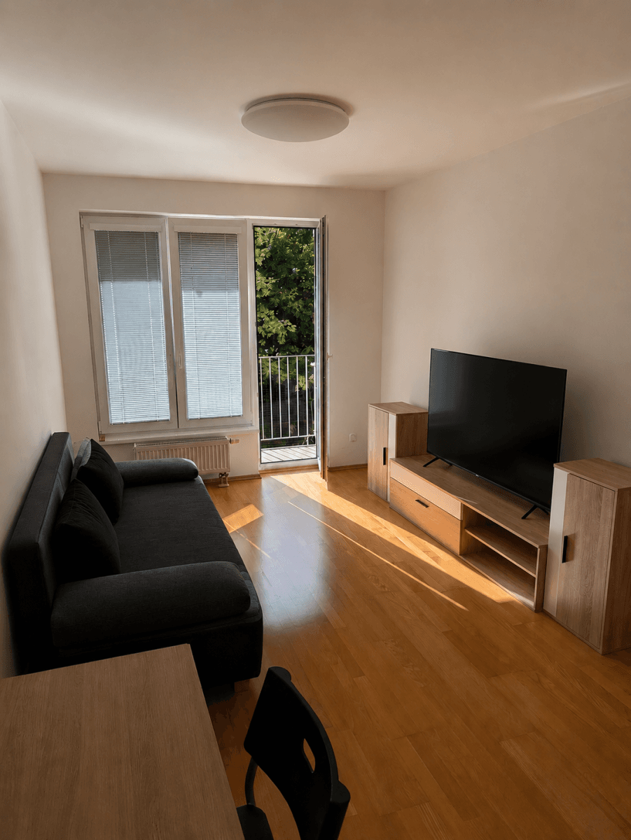 Prenájom bytu 2-izbový 52 m², Názovská, Praha, Praha Prenájom bytu 2-izbový 52 m², Názovská, Praha, Praha
