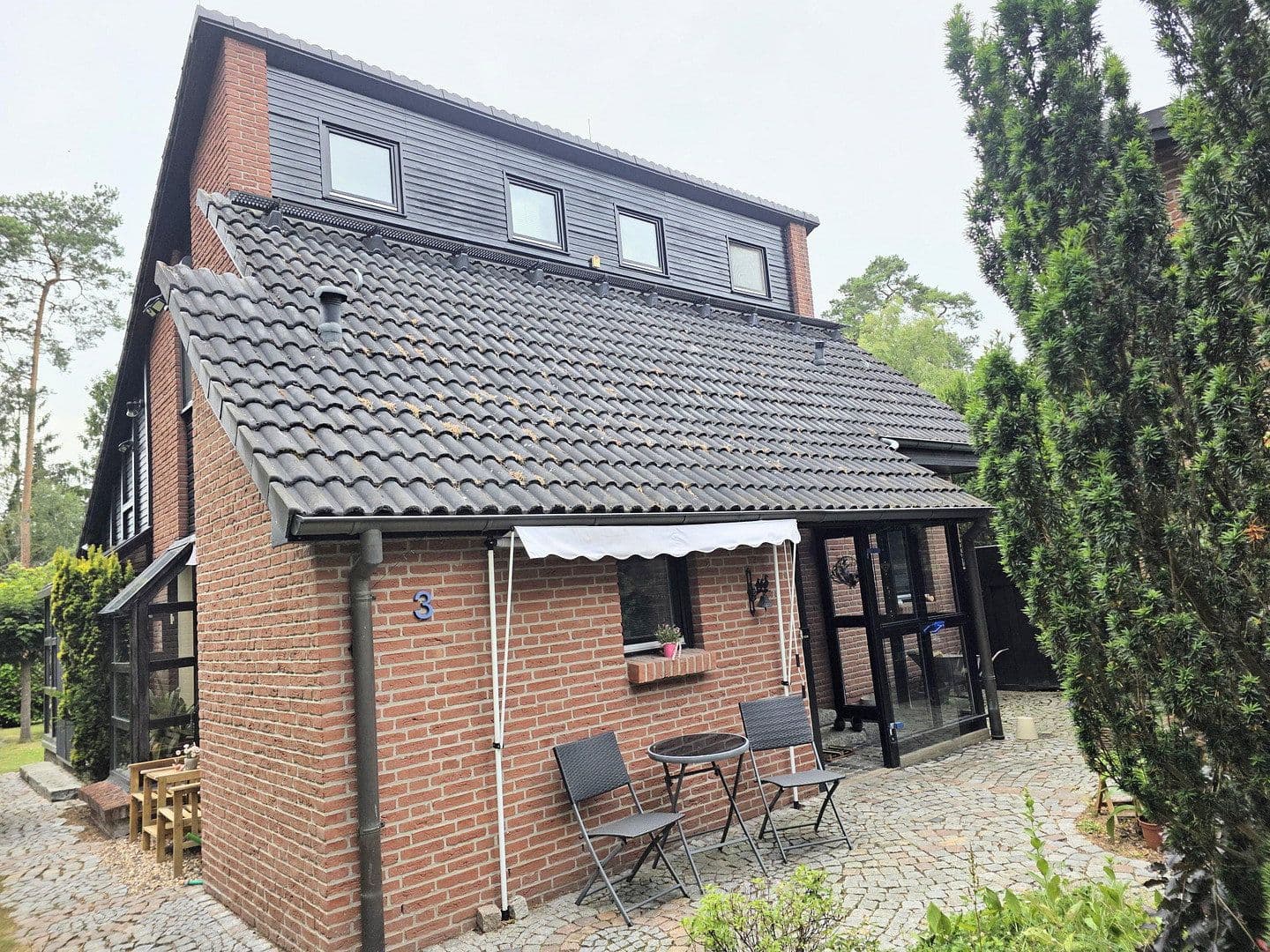 Predaj domu 125 m², pozemok 1.100 m², Bleckede, Dolné Sasko Predaj domu 125 m², pozemok 1.100 m², Bleckede, Dolné Sasko