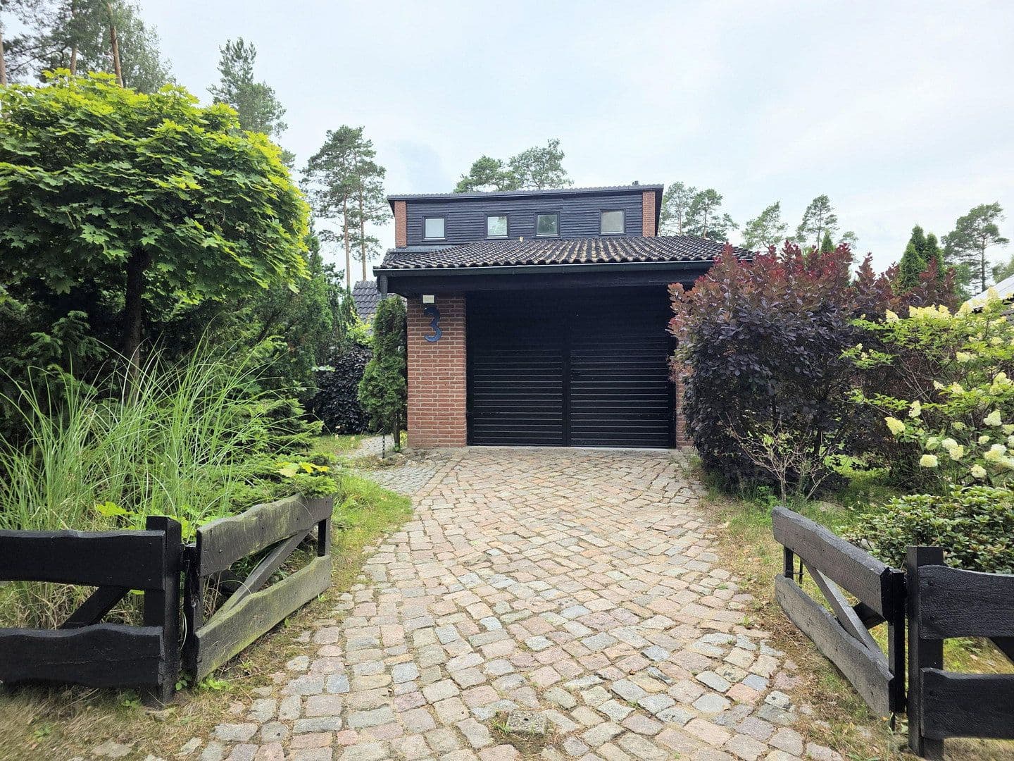 Predaj domu 125 m², pozemok 1.100 m², Bleckede, Dolné Sasko Predaj domu 125 m², pozemok 1.100 m², Bleckede, Dolné Sasko