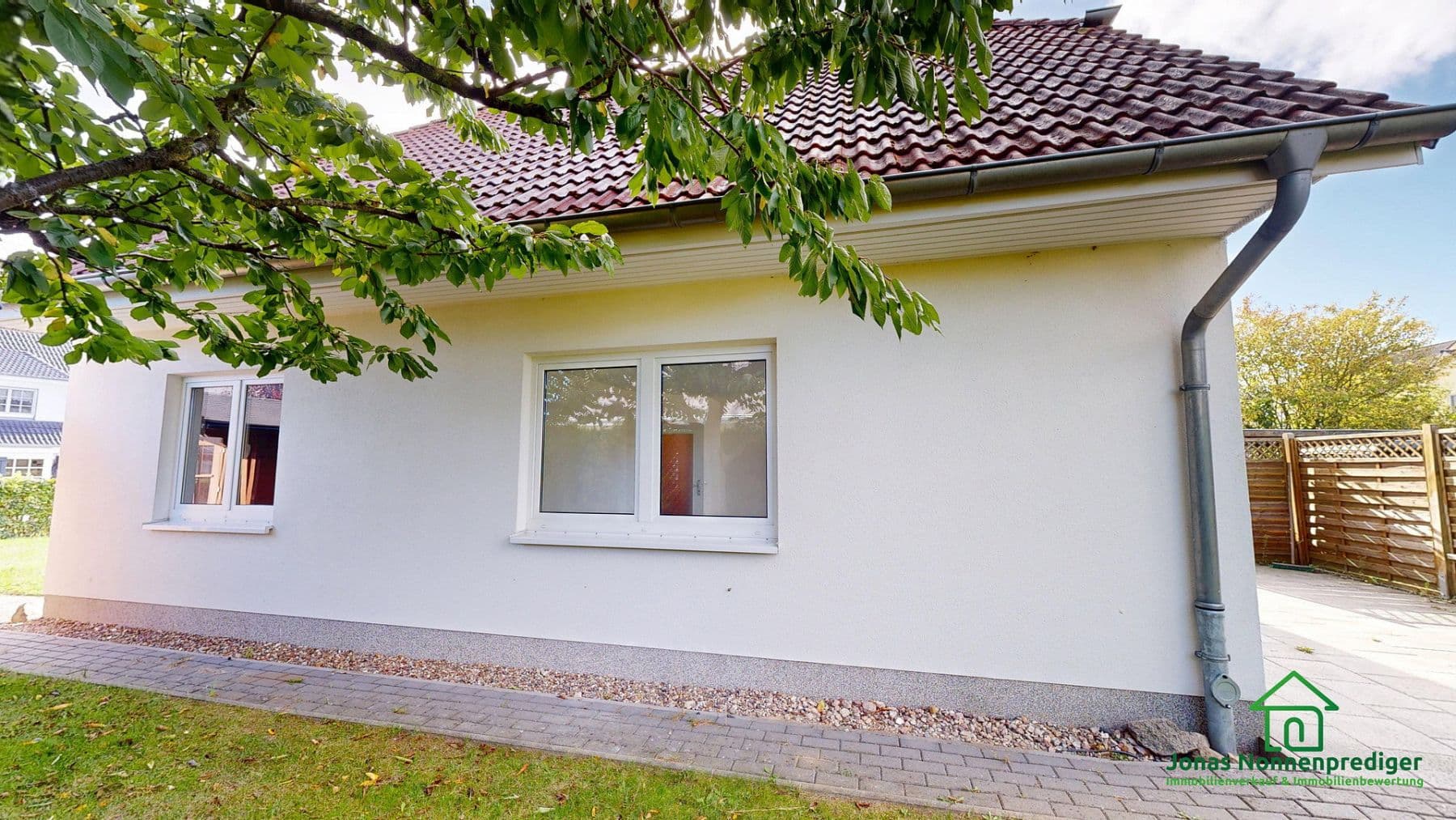 Predaj domu 120 m², pozemok 580 m², Am Immenhorst 52, Pampow, Meklenbursko-Predpomoransko Predaj domu 120 m², pozemok 580 m², Am Immenhorst 52, Pampow, Meklenbursko-Predpomoransko