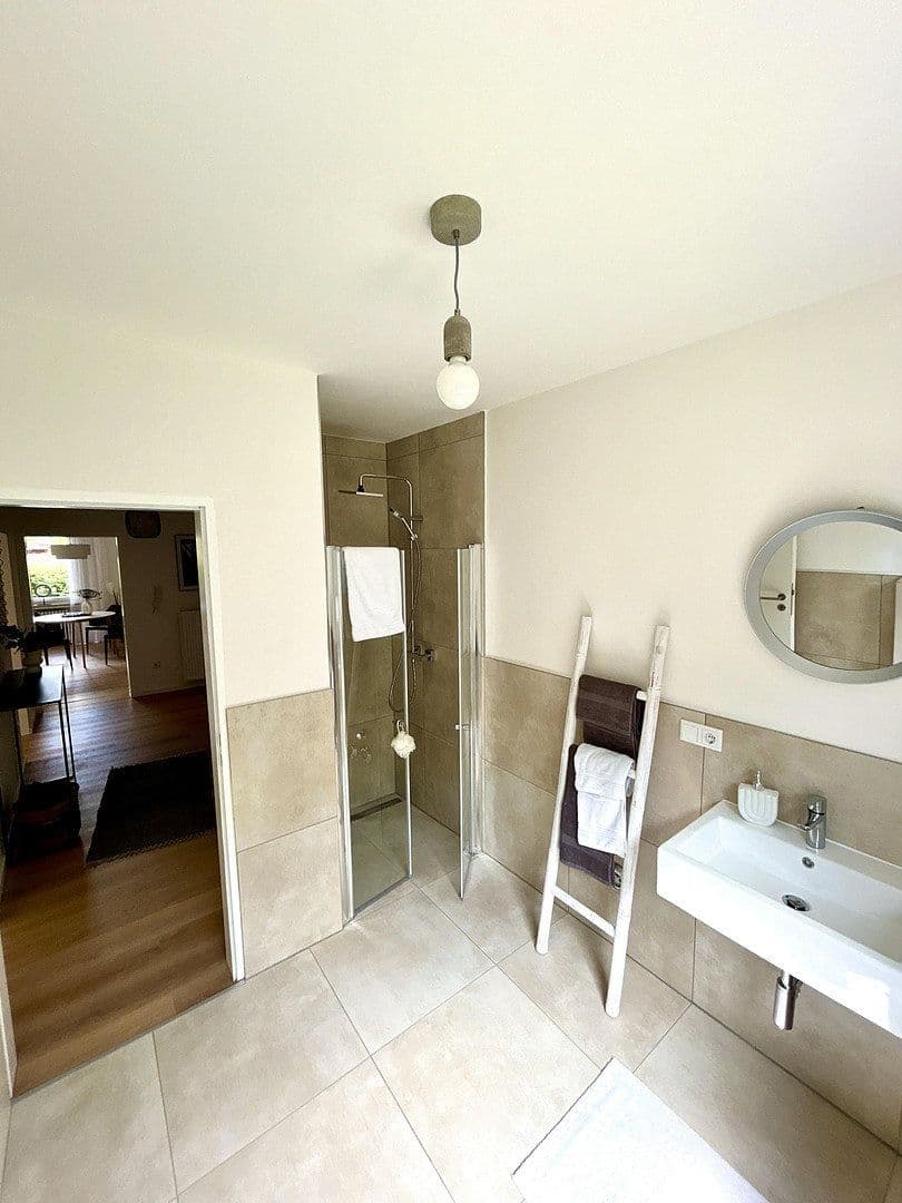 Predaj bytu 3-izbový 97 m², Hasbergen, Dolné Sasko Predaj bytu 3-izbový 97 m², Hasbergen, Dolné Sasko