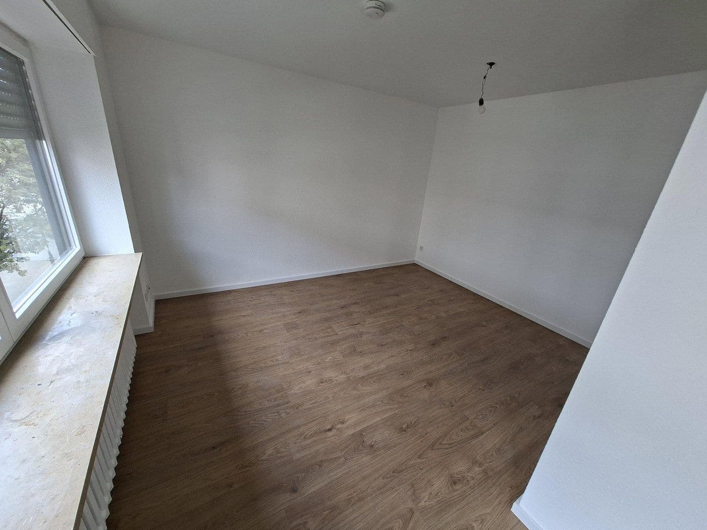 Prenájom bytu 1-izbový 30 m², Hauptstr. 48, Solingen, Severné Porýnie - Westfálsko Prenájom bytu 1-izbový 30 m², Hauptstr. 48, Solingen, Severné Porýnie - Westfálsko
