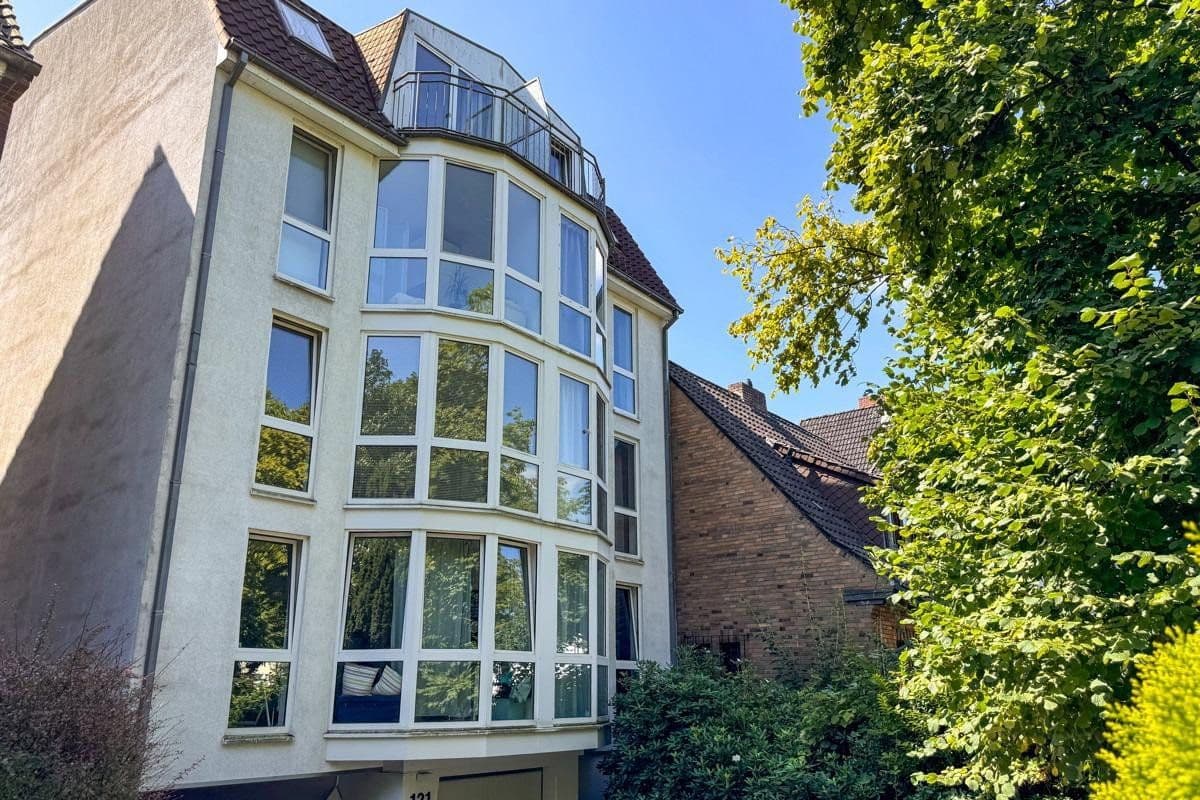 Prenájom bytu 2-izbový 67 m², Elsasser Straße 121, Bremen, Brémy Prenájom bytu 2-izbový 67 m², Elsasser Straße 121, Bremen, Brémy