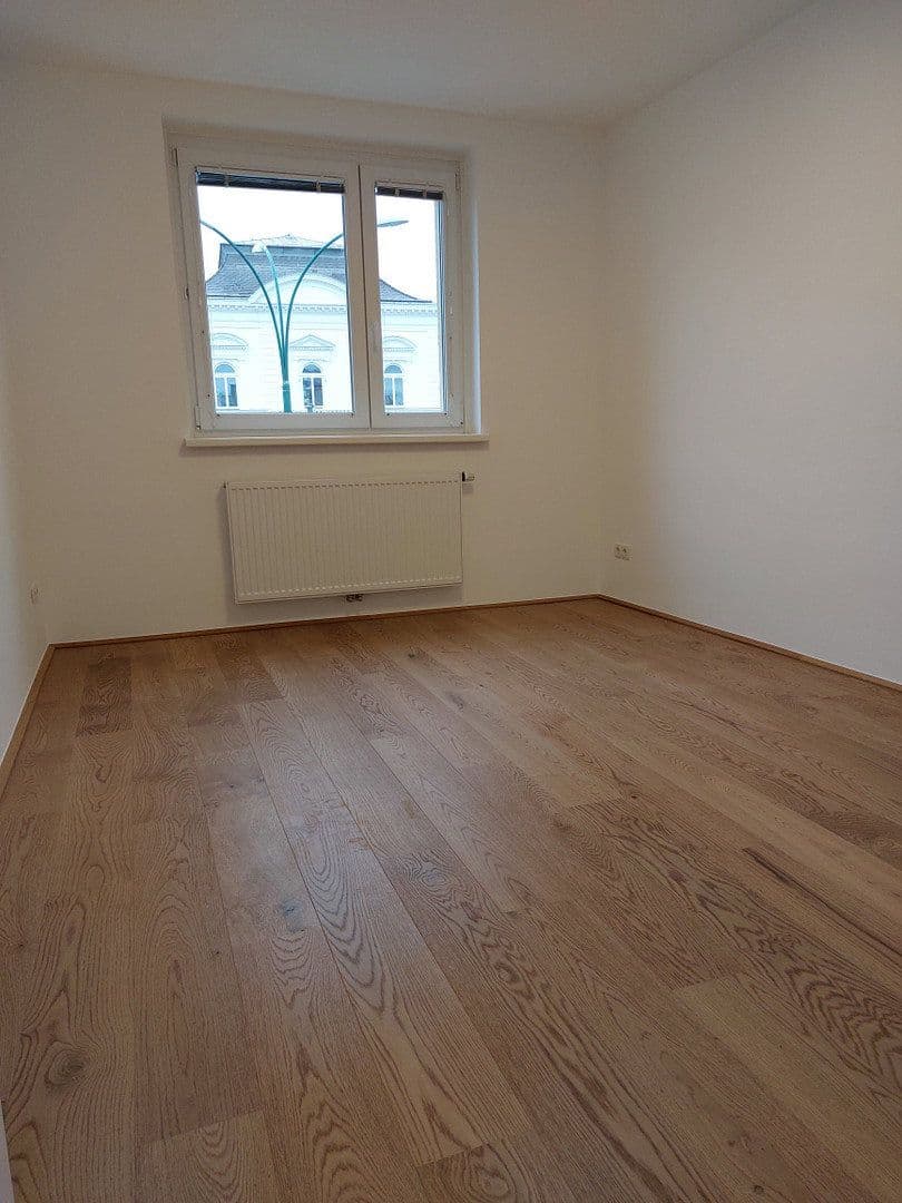 Prenájom bytu 3-izbový 70 m², Nußdorfer Platz 1-2A, Wien, Viedeň Prenájom bytu 3-izbový 70 m², Nußdorfer Platz 1-2A, Wien, Viedeň