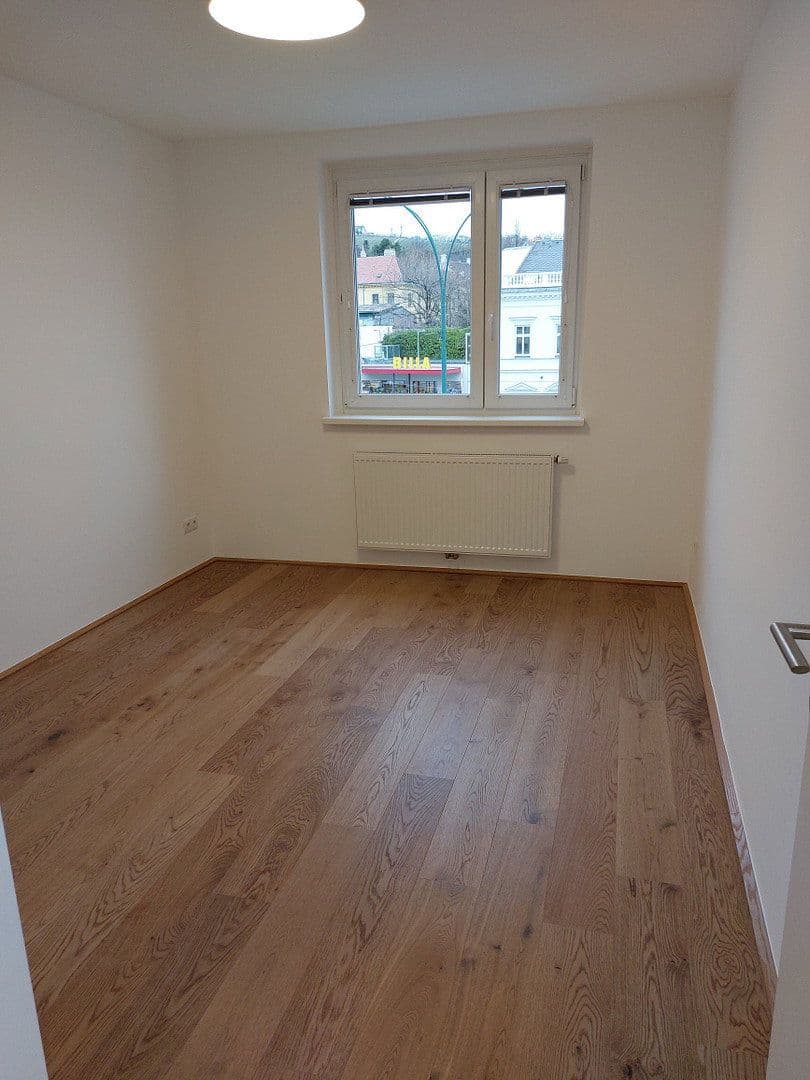 Prenájom bytu 3-izbový 70 m², Nußdorfer Platz 1-2A, Wien, Viedeň Prenájom bytu 3-izbový 70 m², Nußdorfer Platz 1-2A, Wien, Viedeň
