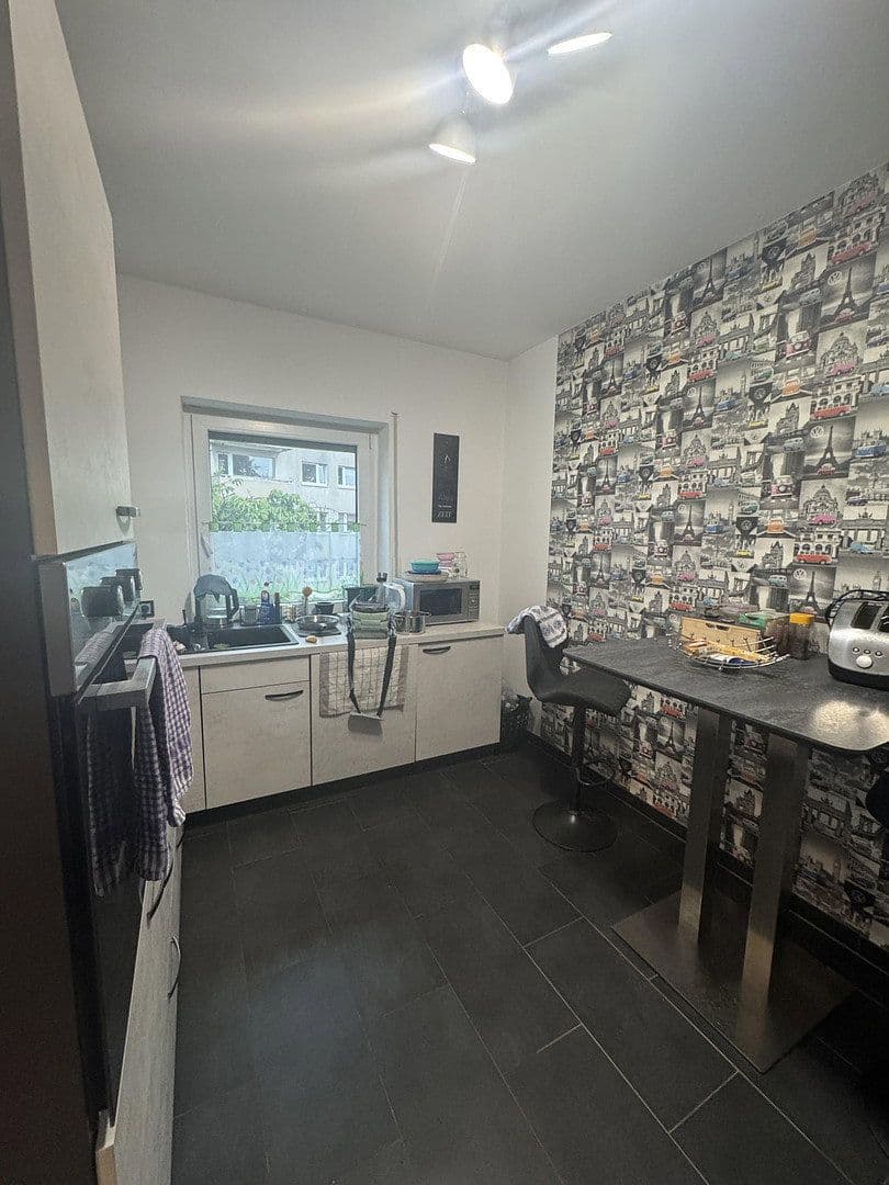 Prenájom bytu 3-izbový 120 m², Gladbacher Str. 99b, Viersen, Severné Porýnie - Westfálsko Prenájom bytu 3-izbový 120 m², Gladbacher Str. 99b, Viersen, Severné Porýnie - Westfálsko