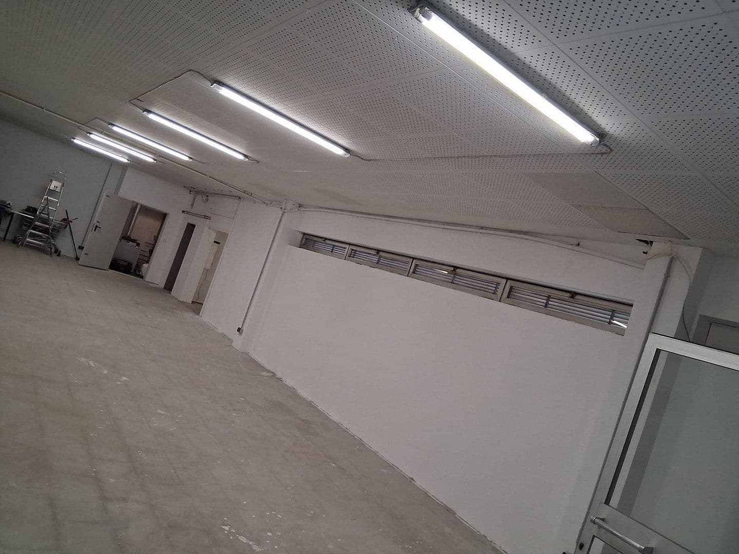 Prenájom nebytového priestoru 250 m², Bochum, Severné Porýnie - Westfálsko Prenájom nebytového priestoru 250 m², Bochum, Severné Porýnie - Westfálsko