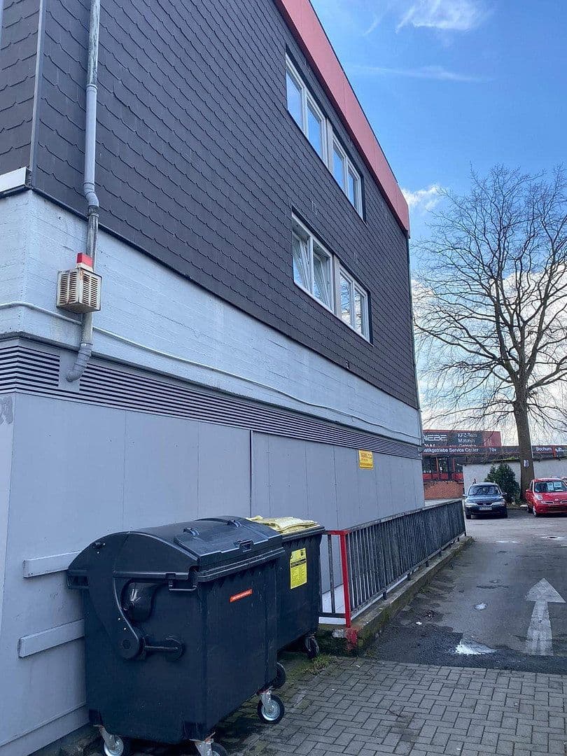 Prenájom nebytového priestoru 250 m², Bochum, Severné Porýnie - Westfálsko Prenájom nebytového priestoru 250 m², Bochum, Severné Porýnie - Westfálsko