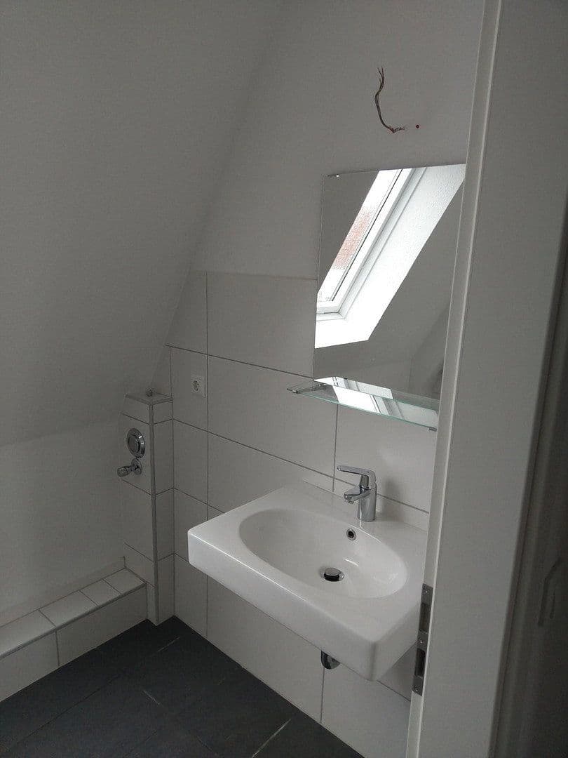 Prenájom bytu 2-izbový 40 m², Kiel, Šlezvicko-Holštajnsko Prenájom bytu 2-izbový 40 m², Kiel, Šlezvicko-Holštajnsko