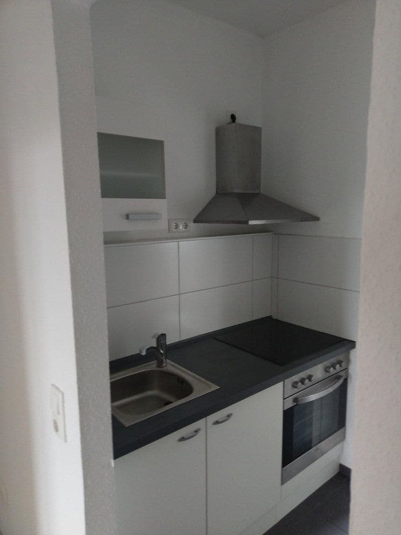 Prenájom bytu 2-izbový 40 m², Kiel, Šlezvicko-Holštajnsko Prenájom bytu 2-izbový 40 m², Kiel, Šlezvicko-Holštajnsko