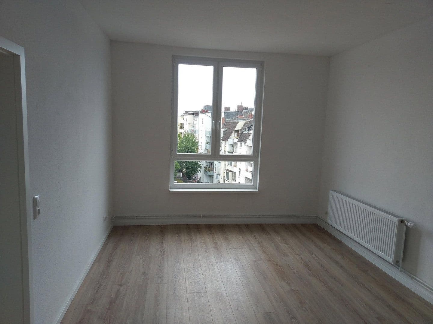 Prenájom bytu 2-izbový 40 m², Kiel, Šlezvicko-Holštajnsko Prenájom bytu 2-izbový 40 m², Kiel, Šlezvicko-Holštajnsko