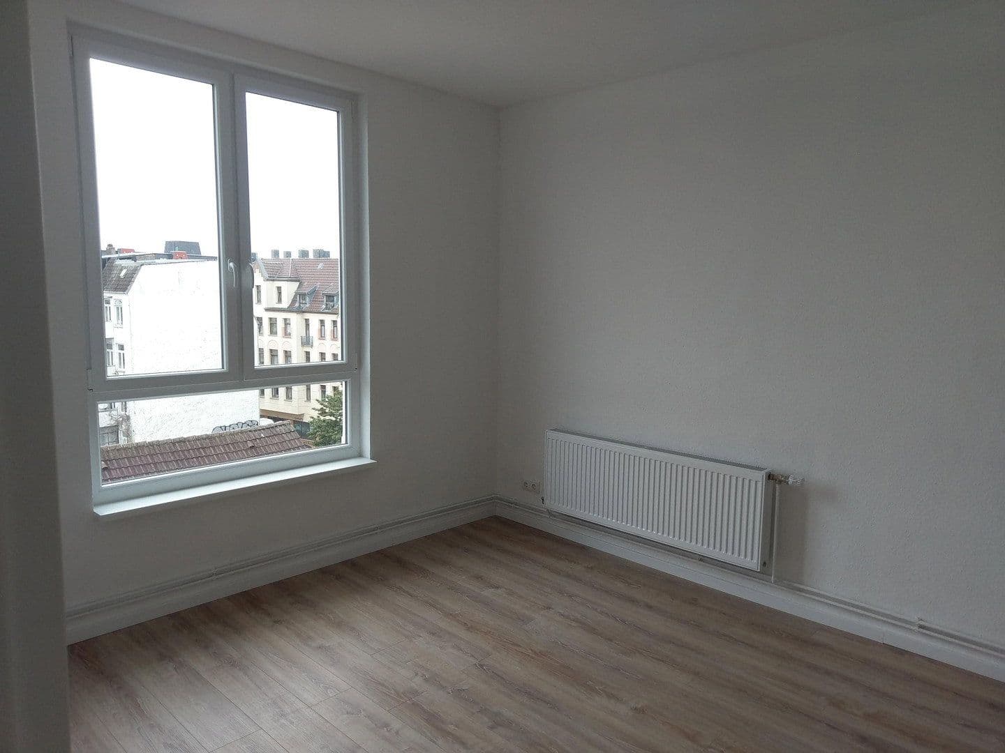 Prenájom bytu 2-izbový 40 m², Kiel, Šlezvicko-Holštajnsko Prenájom bytu 2-izbový 40 m², Kiel, Šlezvicko-Holštajnsko
