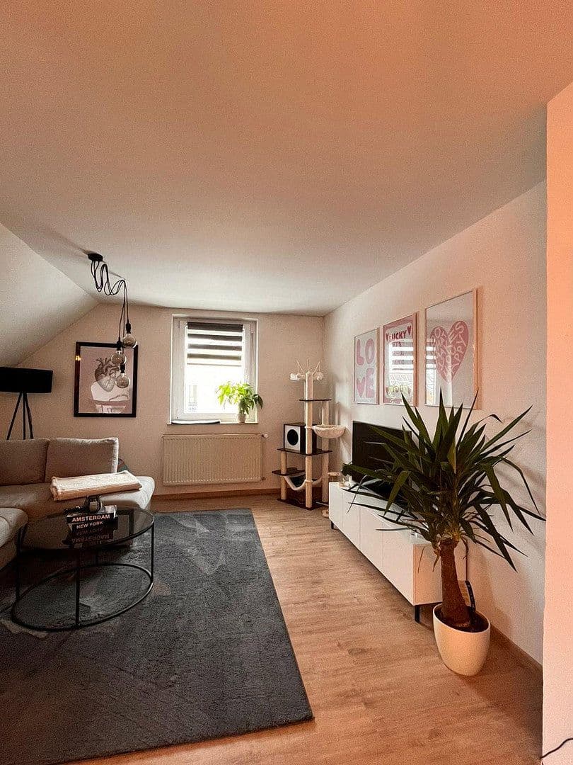 Predaj domu 160 m², pozemok 513 m², Maxhütte-Haidhof, Bavorsko Predaj domu 160 m², pozemok 513 m², Maxhütte-Haidhof, Bavorsko