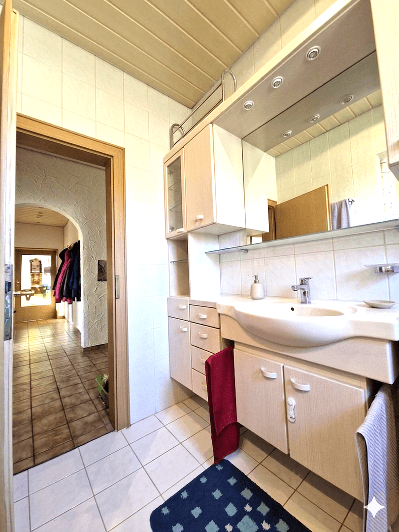 Predaj domu 160 m², pozemok 513 m², Maxhütte-Haidhof, Bavorsko Predaj domu 160 m², pozemok 513 m², Maxhütte-Haidhof, Bavorsko