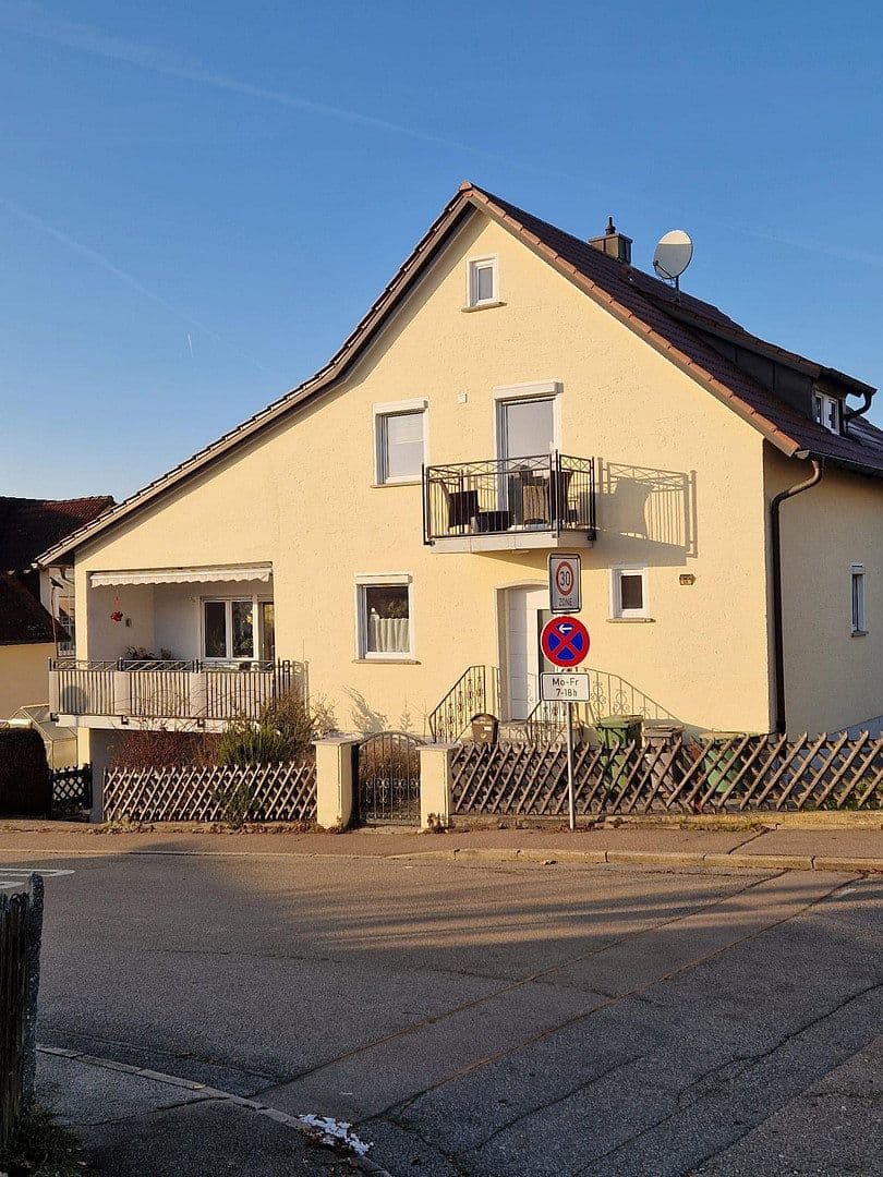 Predaj domu 160 m², pozemok 513 m², Maxhütte-Haidhof, Bavorsko Predaj domu 160 m², pozemok 513 m², Maxhütte-Haidhof, Bavorsko