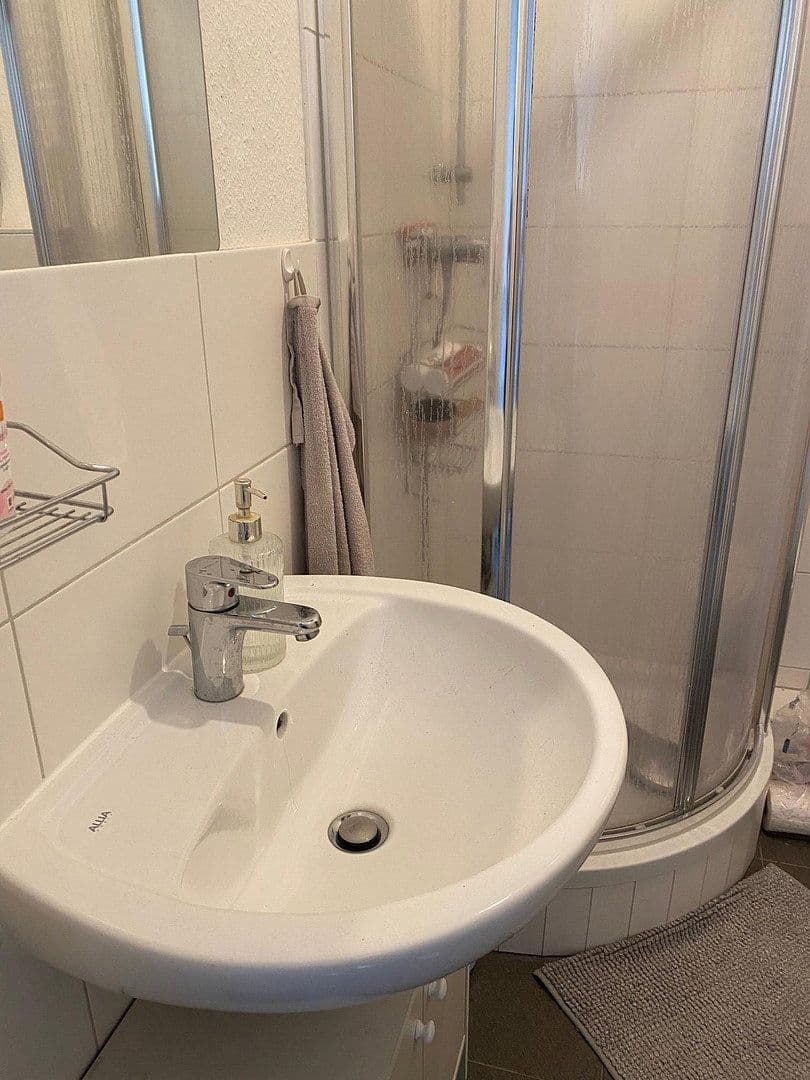 Prenájom bytu 1-izbový 33 m², Erfurt, Durínsko Prenájom bytu 1-izbový 33 m², Erfurt, Durínsko
