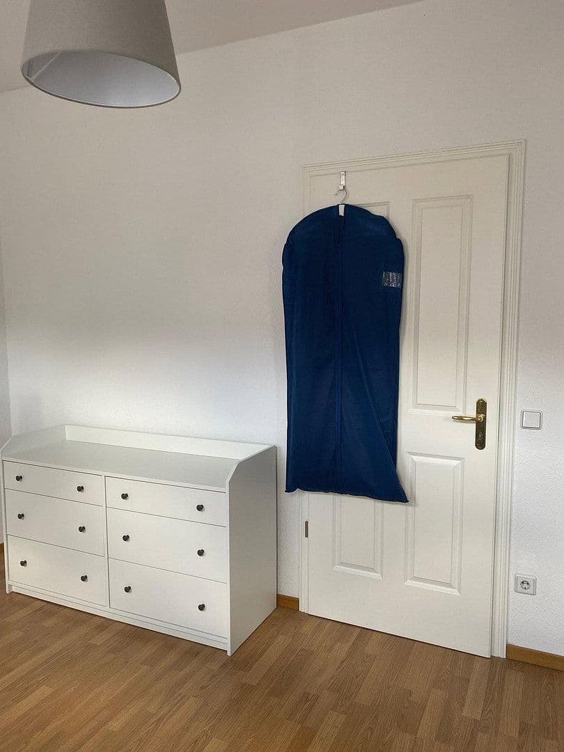 Prenájom bytu 1-izbový 33 m², Erfurt, Durínsko Prenájom bytu 1-izbový 33 m², Erfurt, Durínsko