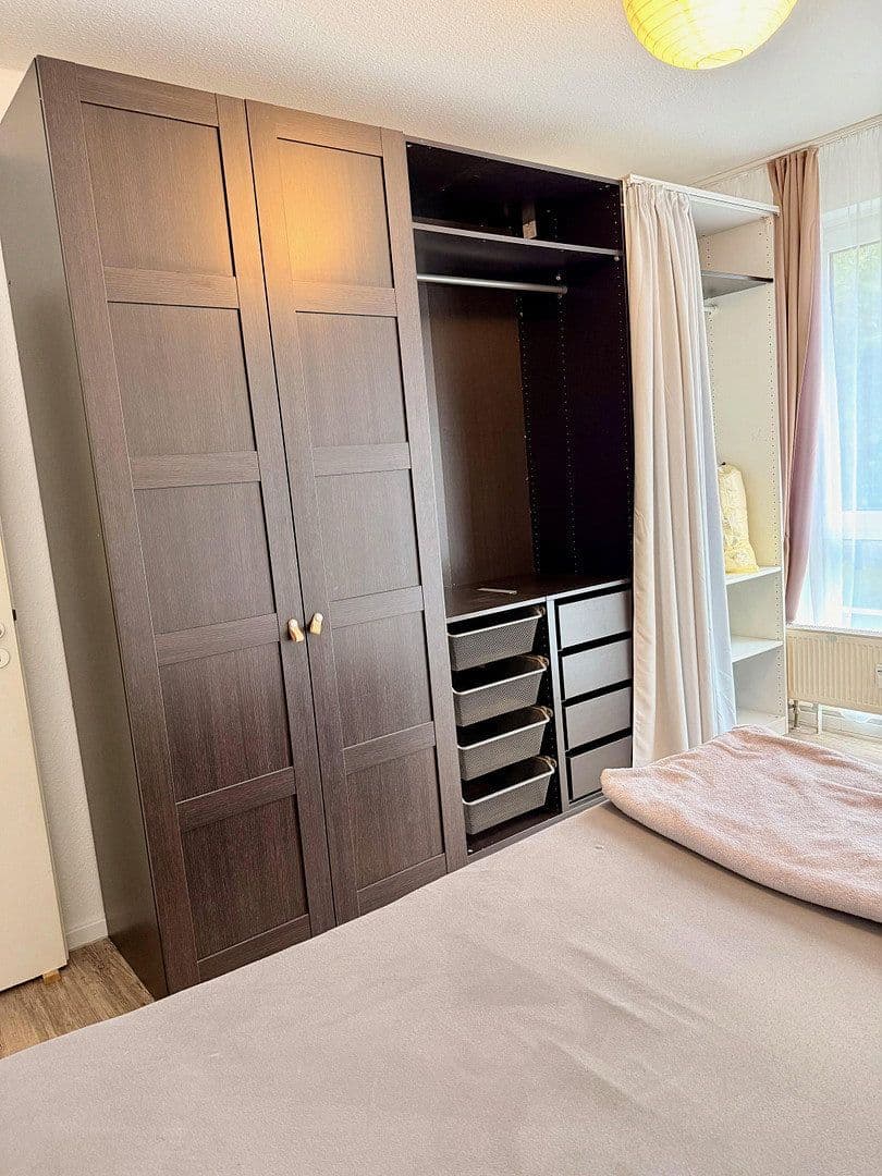 Prenájom bytu 2-izbový 60 m², Willestraße 7b, Berlin, Berlín Prenájom bytu 2-izbový 60 m², Willestraße 7b, Berlin, Berlín