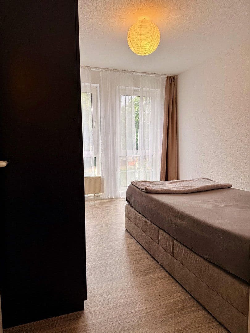 Prenájom bytu 2-izbový 60 m², Willestraße 7b, Berlin, Berlín Prenájom bytu 2-izbový 60 m², Willestraße 7b, Berlin, Berlín