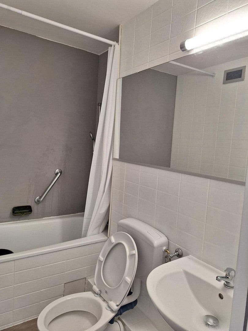 Prenájom bytu 1-izbový 36 m², Diekseepromenade 2, Malente, Šlezvicko-Holštajnsko Prenájom bytu 1-izbový 36 m², Diekseepromenade 2, Malente, Šlezvicko-Holštajnsko