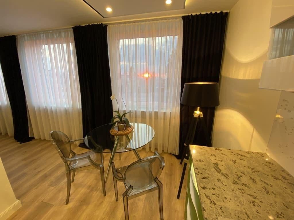 Prenájom bytu 2-izbový 60 m², Mannheim, Bádensko-Wurttembersko Prenájom bytu 2-izbový 60 m², Mannheim, Bádensko-Wurttembersko