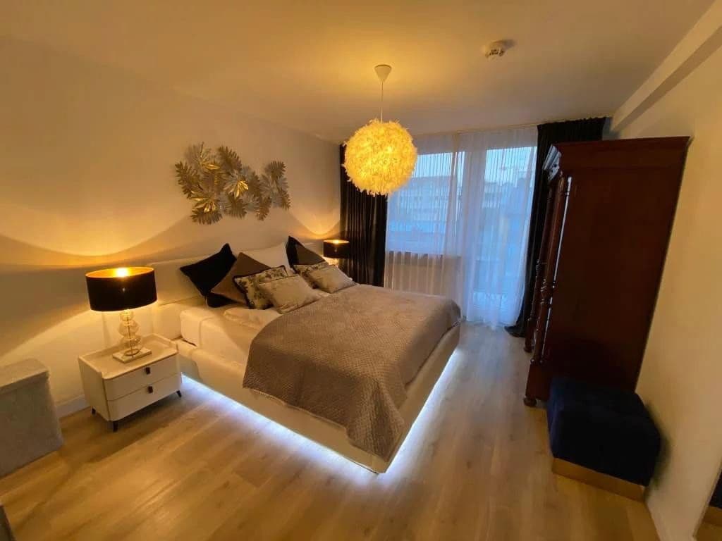 Prenájom bytu 2-izbový 60 m², Mannheim, Bádensko-Wurttembersko Prenájom bytu 2-izbový 60 m², Mannheim, Bádensko-Wurttembersko