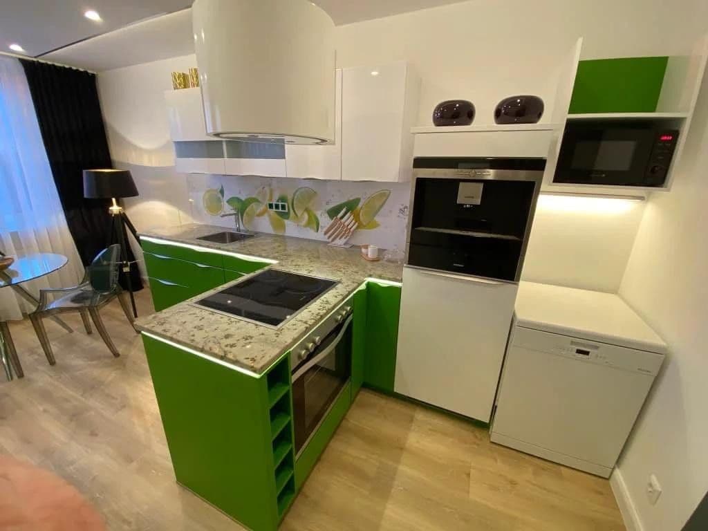 Prenájom bytu 2-izbový 60 m², Mannheim, Bádensko-Wurttembersko Prenájom bytu 2-izbový 60 m², Mannheim, Bádensko-Wurttembersko