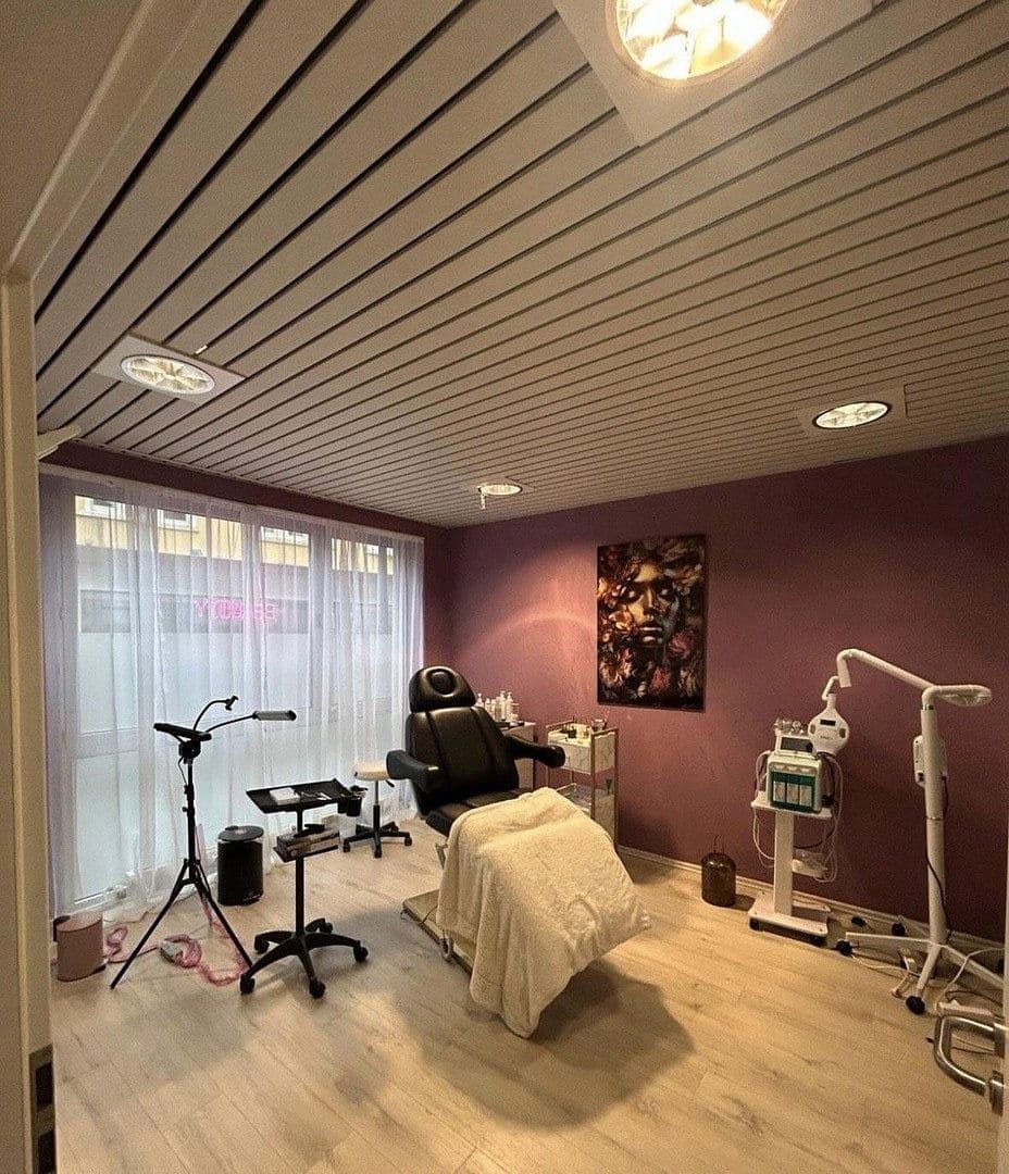 Prenájom kancelárie 82 m², Berliner Straße 10, Versmold, Severné Porýnie - Westfálsko Prenájom kancelárie 82 m², Berliner Straße 10, Versmold, Severné Porýnie - Westfálsko