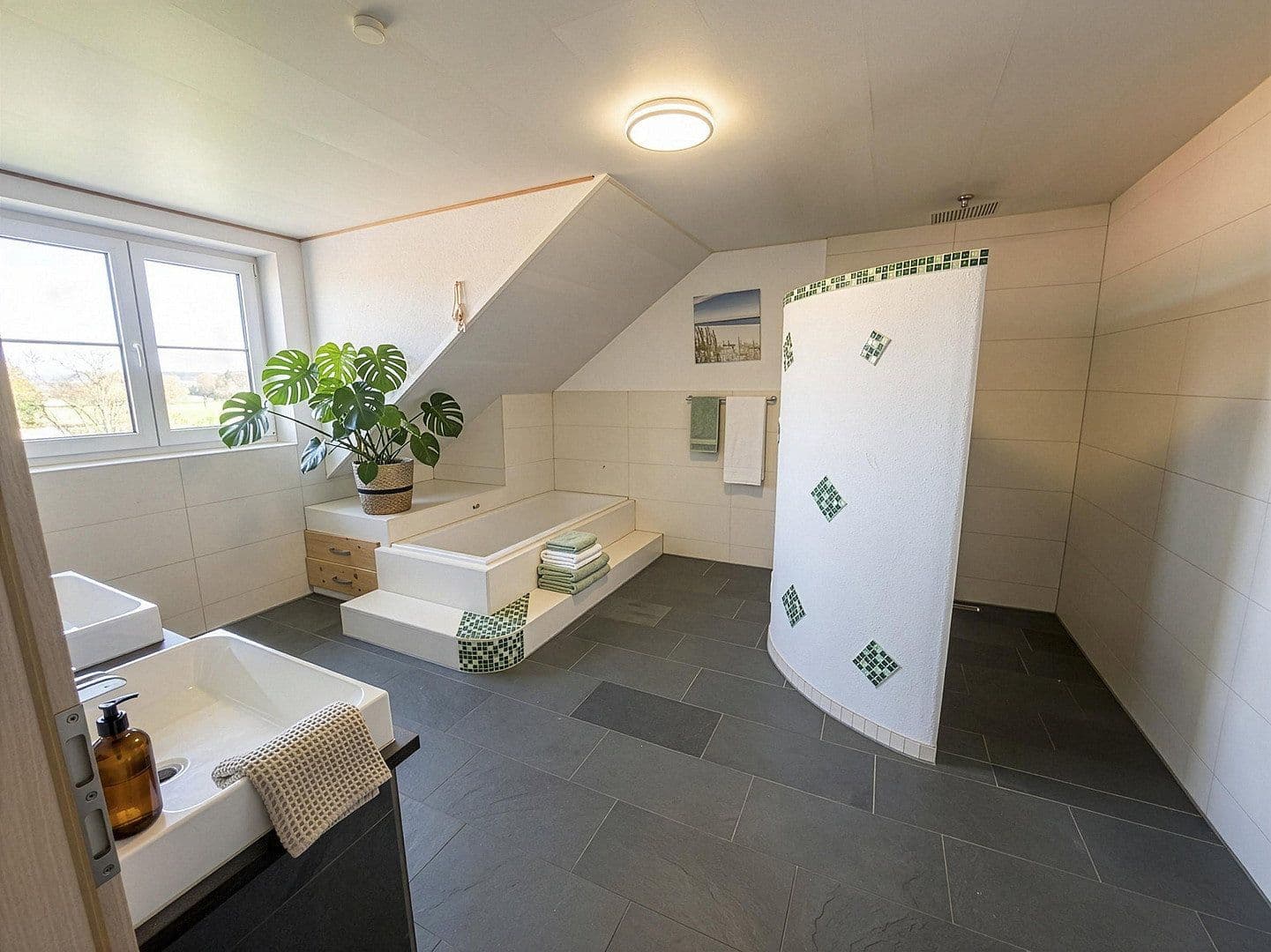 Predaj bytu 5-izbový 183 m², Haldenweg 8, Achberg, Bádensko-Wurttembersko Predaj bytu 5-izbový 183 m², Haldenweg 8, Achberg, Bádensko-Wurttembersko