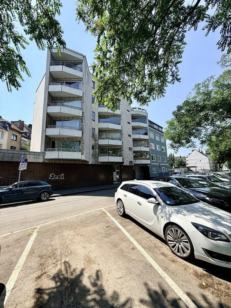 Predaj bytu 2-izbový 38 m², Golzheimer Straße 129, Düsseldorf, Severné Porýnie - Westfálsko Predaj bytu 2-izbový 38 m², Golzheimer Straße 129, Düsseldorf, Severné Porýnie - Westfálsko