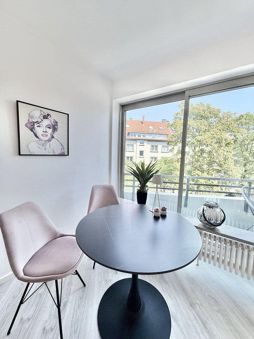 Predaj bytu 2-izbový 38 m², Golzheimer Straße 129, Düsseldorf, Severné Porýnie - Westfálsko Predaj bytu 2-izbový 38 m², Golzheimer Straße 129, Düsseldorf, Severné Porýnie - Westfálsko