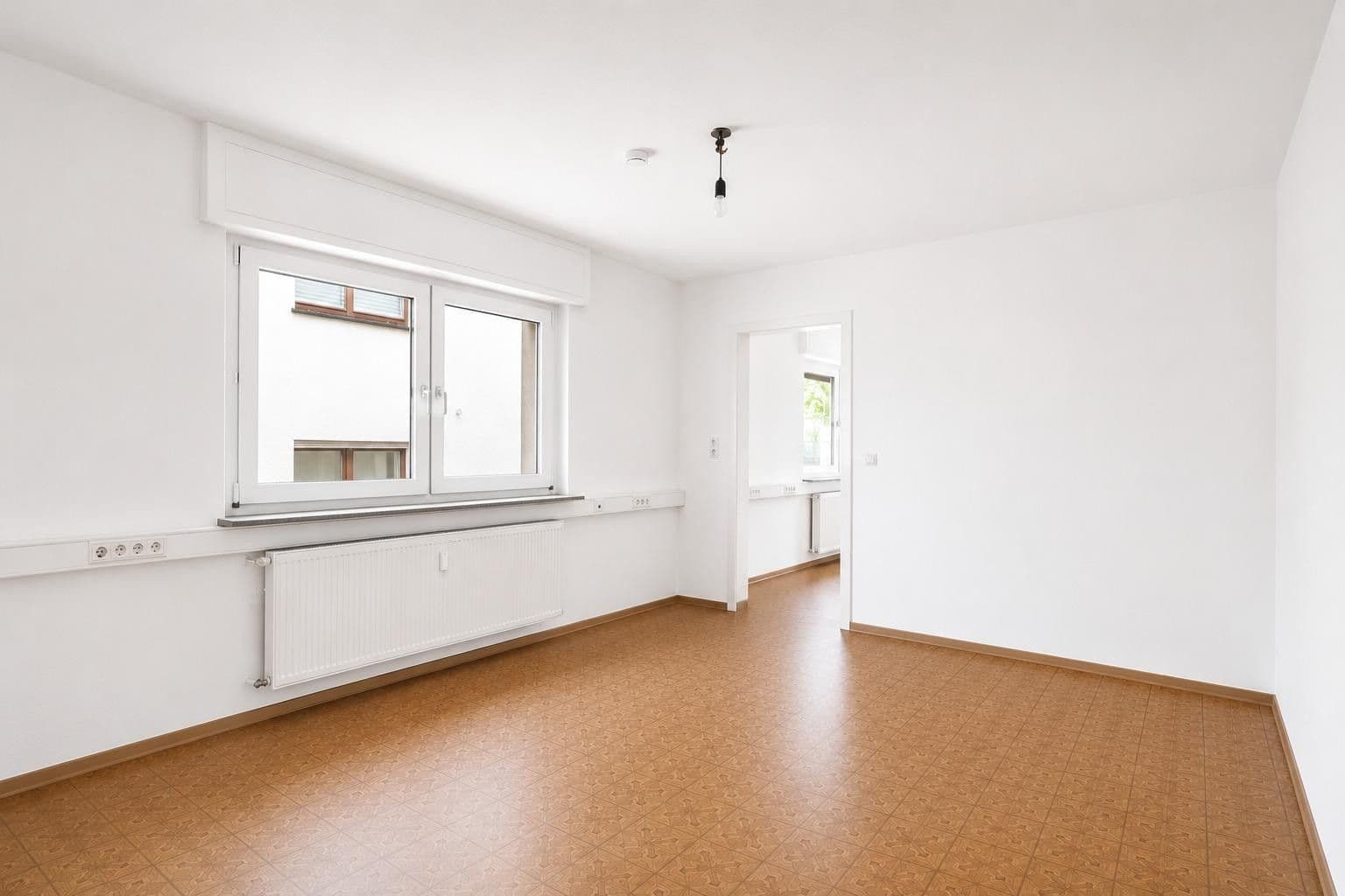 Prenájom bytu 3-izbový 60 m², Freigericht, Hesensko Prenájom bytu 3-izbový 60 m², Freigericht, Hesensko