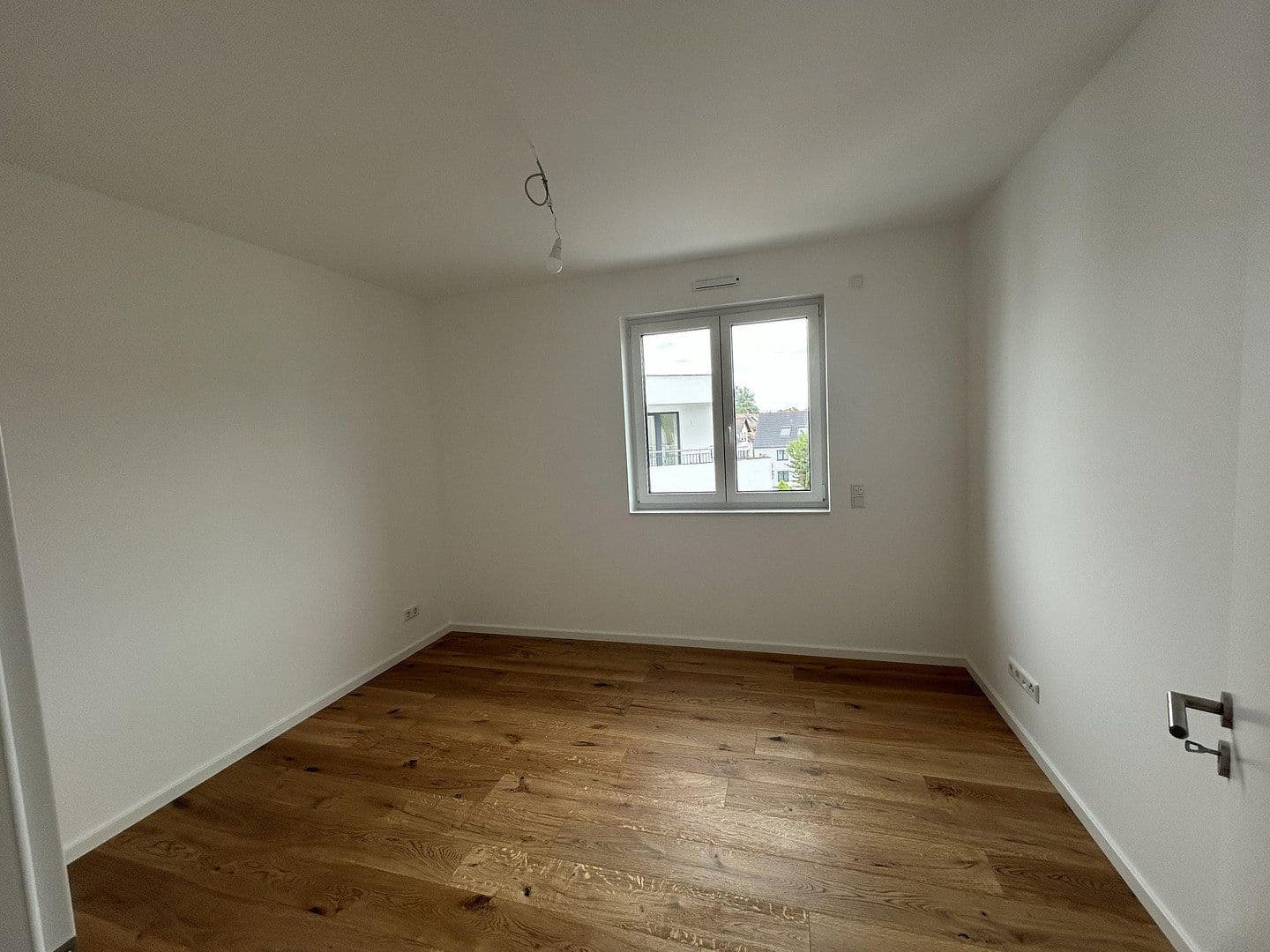 Predaj bytu 3-izbový 128 m², Alzenau, Bavorsko Predaj bytu 3-izbový 128 m², Alzenau, Bavorsko