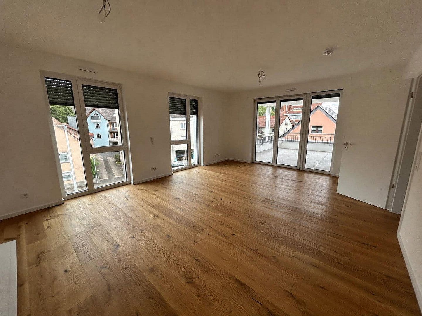 Predaj bytu 3-izbový 128 m², Alzenau, Bavorsko Predaj bytu 3-izbový 128 m², Alzenau, Bavorsko